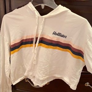 hollister cropped boyfriend tee, long sleeved